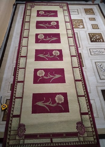 Bordo Çiçek Desenli Klasik Halı