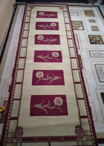 Merinos Bordo Çiçek Desenli Klasik Halı
