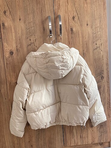 l Beden Pull&bear şişme mont