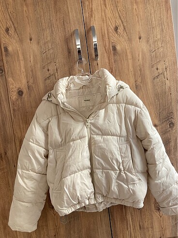l Beden beyaz Renk Pull&bear şişme mont
