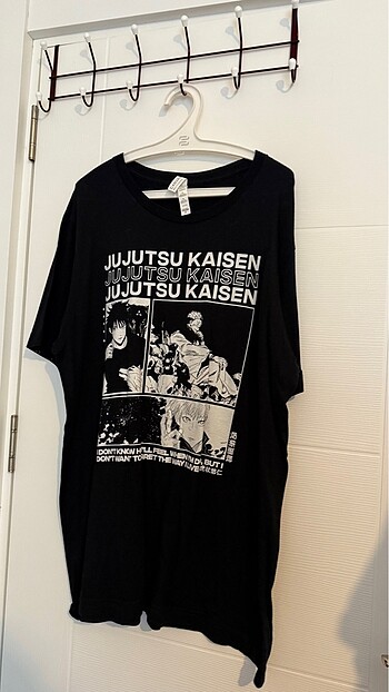 ANİME JUJUTSU KAISEN TSHIRT OVERSIZE