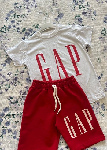 Gap Cocuk İkili Takim Rahat Ve Sik