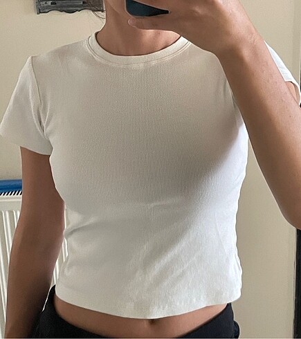 Siyah-beyaz tshirt - Görsel 2