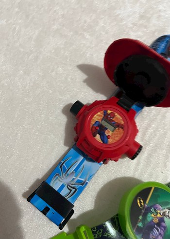 Renkli Erkek Çocuk Kol Saatleri ve Aksesuarları - Görsel 2