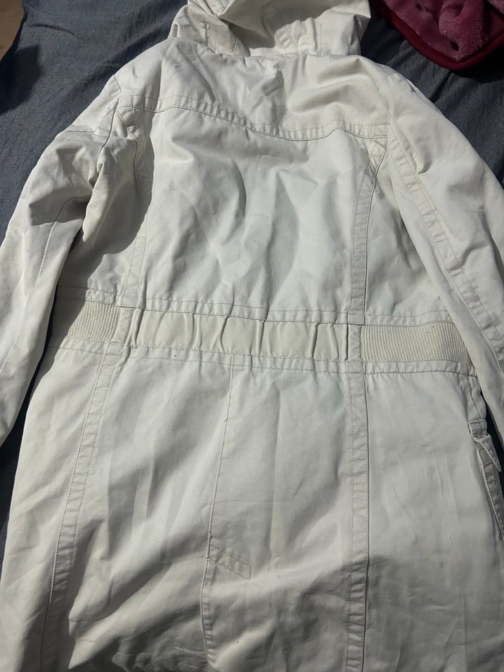 Düğmeli Beyaz Pamuk Kadın mont kapsonlu - Görsel 5