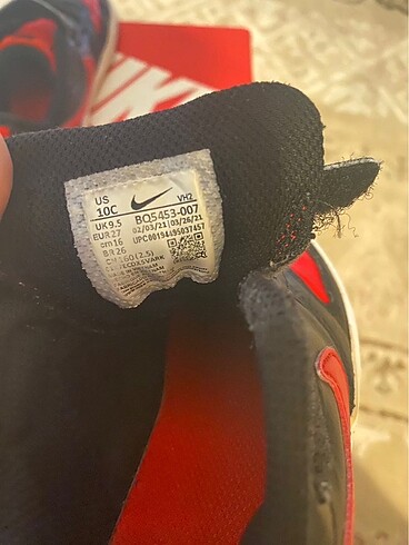 27 Beden kırmızı Renk Nike çocuk spor ayakkabı