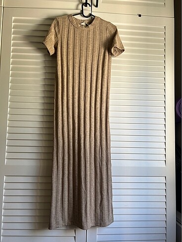 H&M Elbise