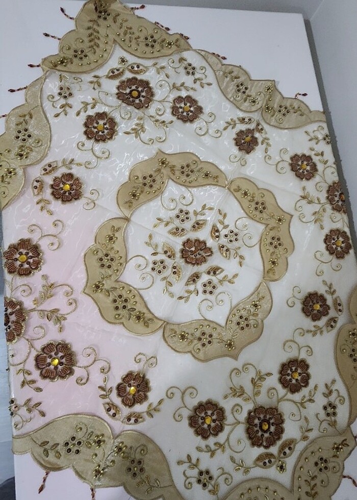 Boncuk işlemeli salon takımı - Görsel 2