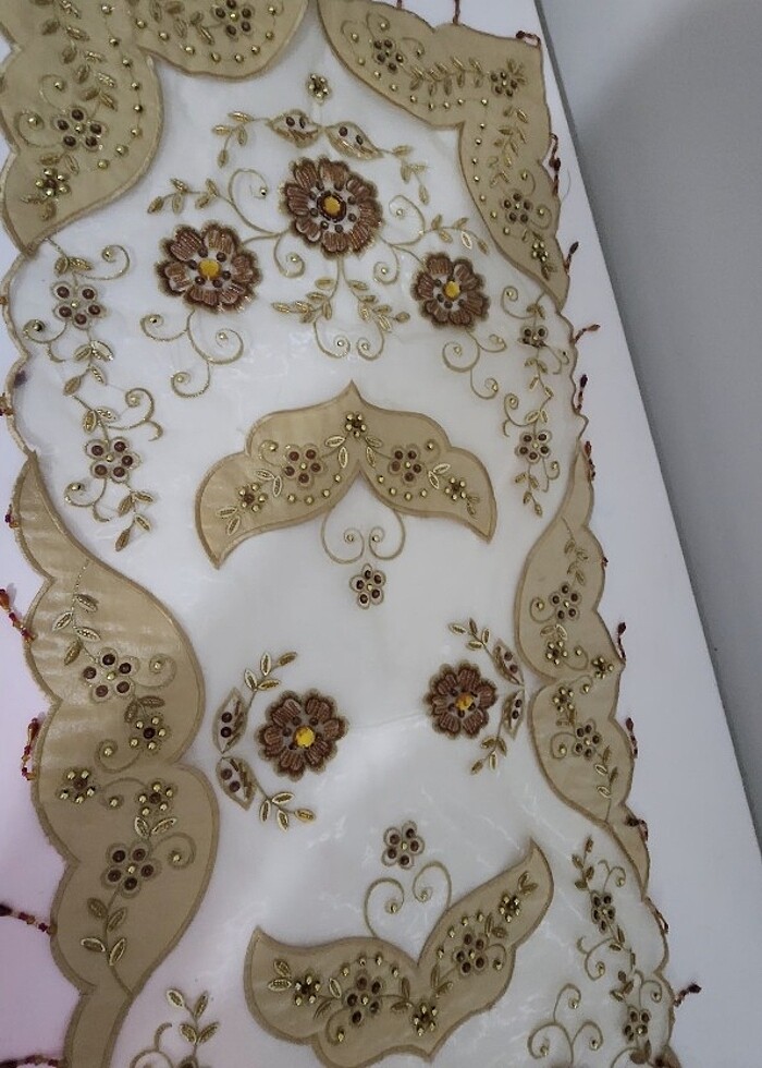 Boncuk işlemeli salon takımı - Görsel 3