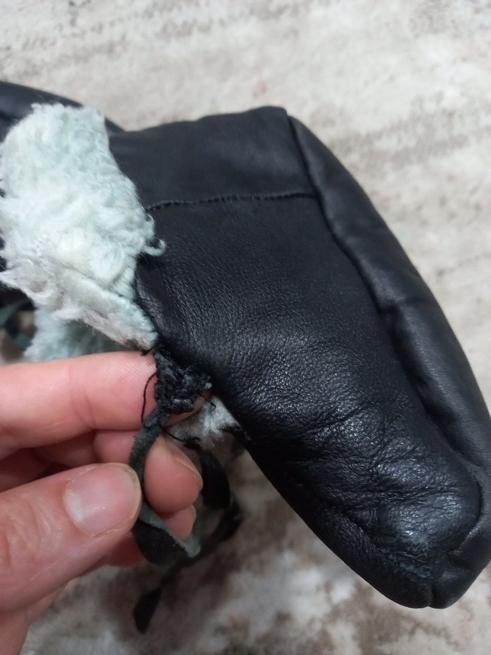 Gri Kürklü Erkek Çocuk Sıcak Ev Patiği - Görsel 4