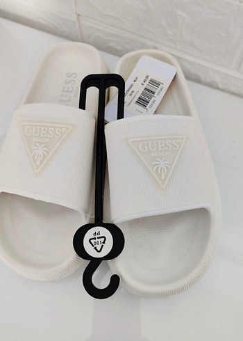 Guess plaj terlıgı
