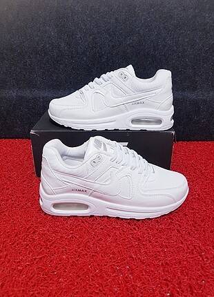 NIKE AIRMAX