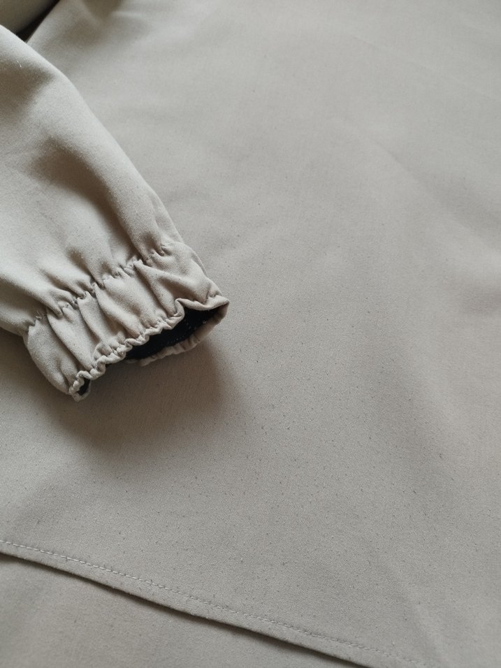 Bej Uzun Kollu Bluz - Görsel 3