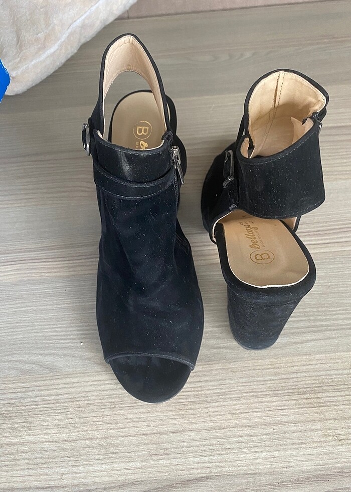 Topuklu ayakkabı - Görsel 3