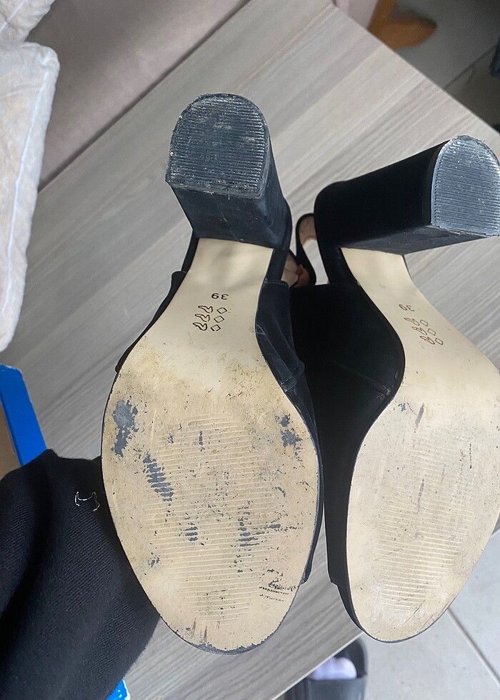 Topuklu ayakkabı - Görsel 4