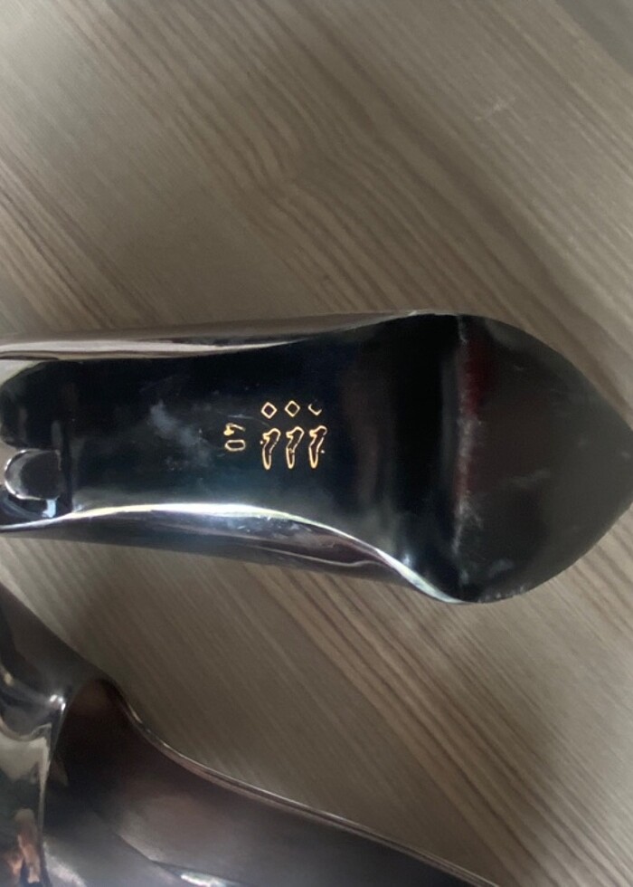 Topuklu ayakkabı - Görsel 2