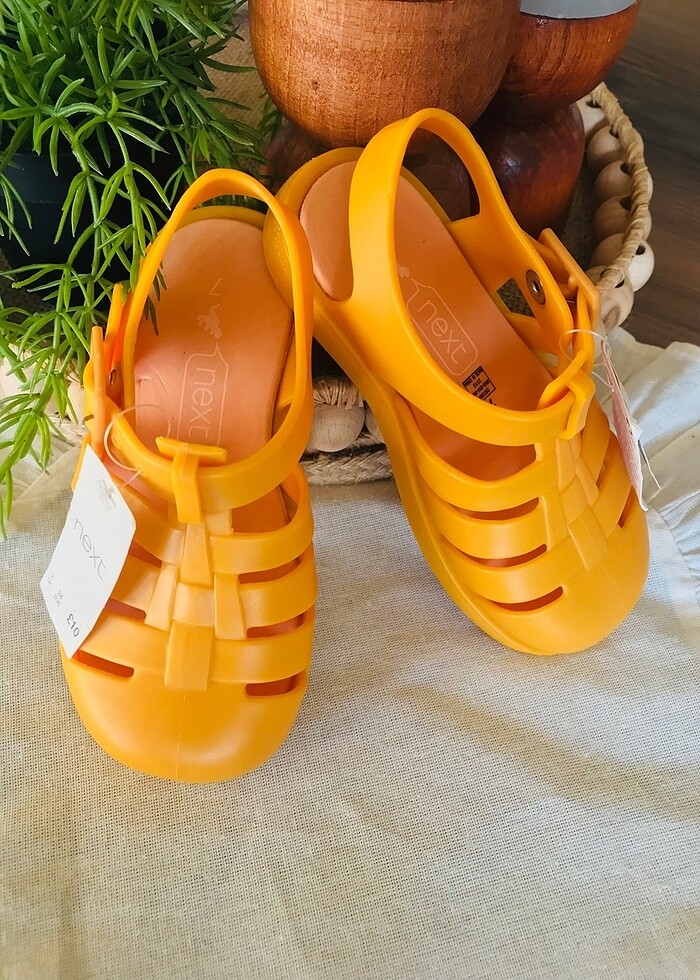 Next sandalet 24 numara - Görsel 2