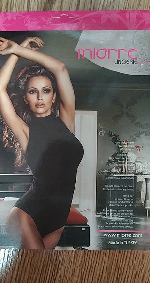 çıtçıtlı body boğazlı 