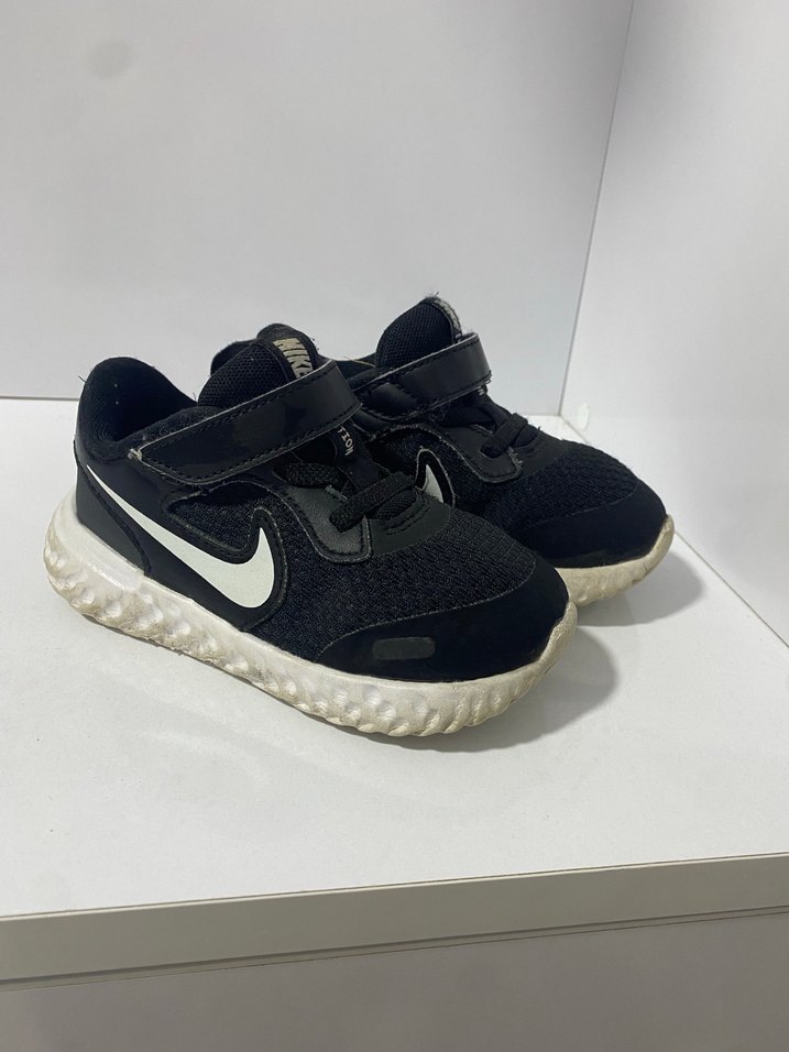 Nike Siyah Erkek Ayakkabı Etiketi - US 7C - Görsel 3