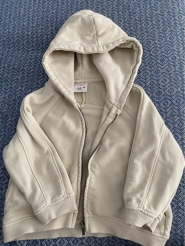 Zara sweatshirt