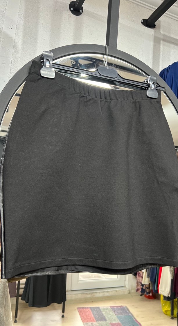 Siyah Deri Biker Mini Etek - Görsel 3