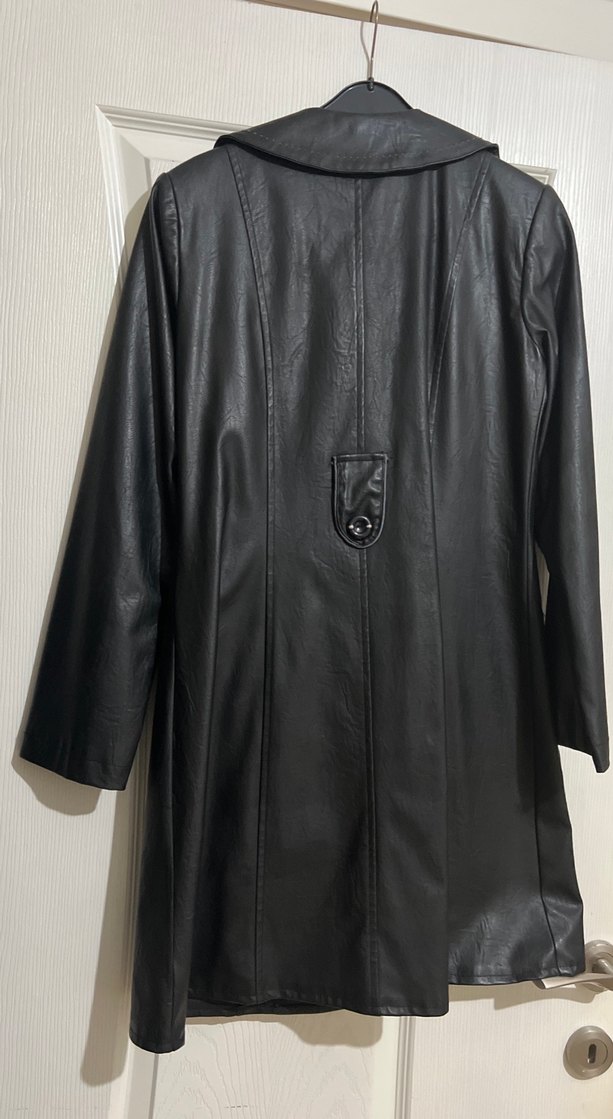 Düğmeli Siyah Deri Kadın Ceket - Görsel 4