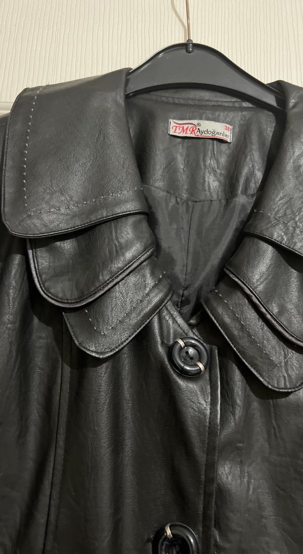 Düğmeli Siyah Deri Kadın Ceket - Görsel 3