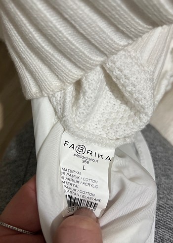 Kadın V Yaka Kolsuz Beyaz Triko elbise - Görsel 3