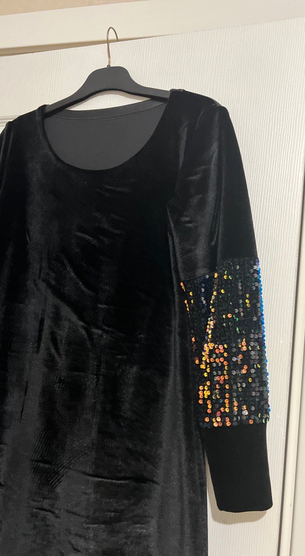 Uzun Kollu Payetli Siyah kadife Kadın Elbise - Görsel 3