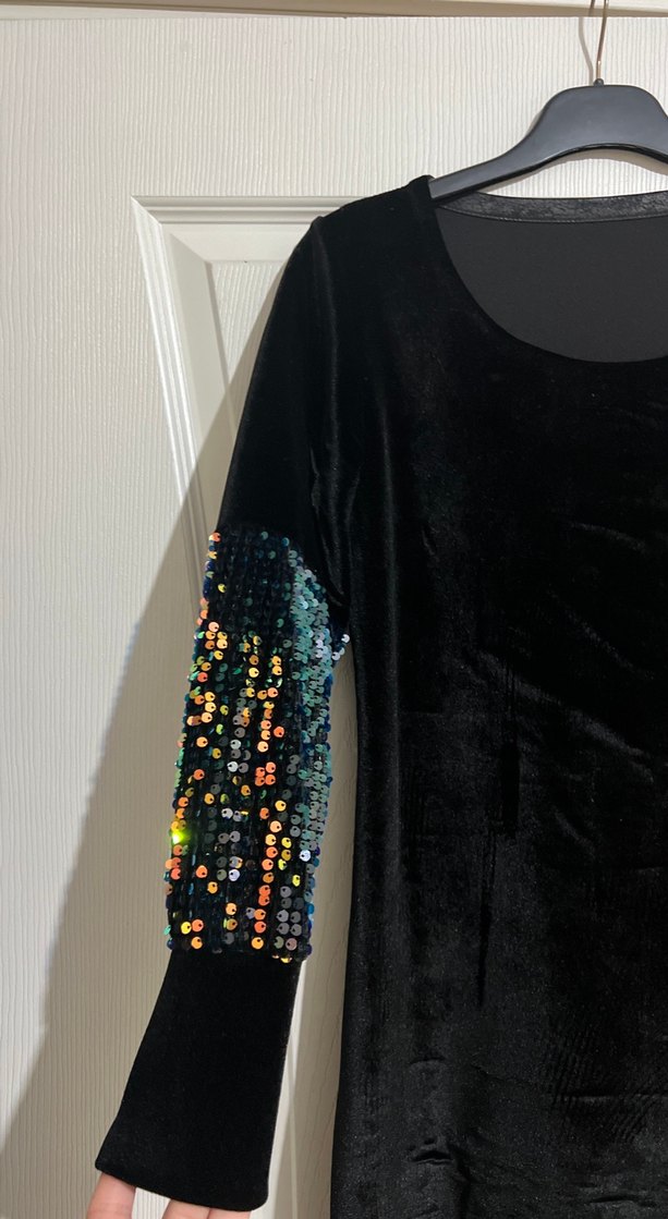 Uzun Kollu Payetli Siyah kadife Kadın Elbise - Görsel 2