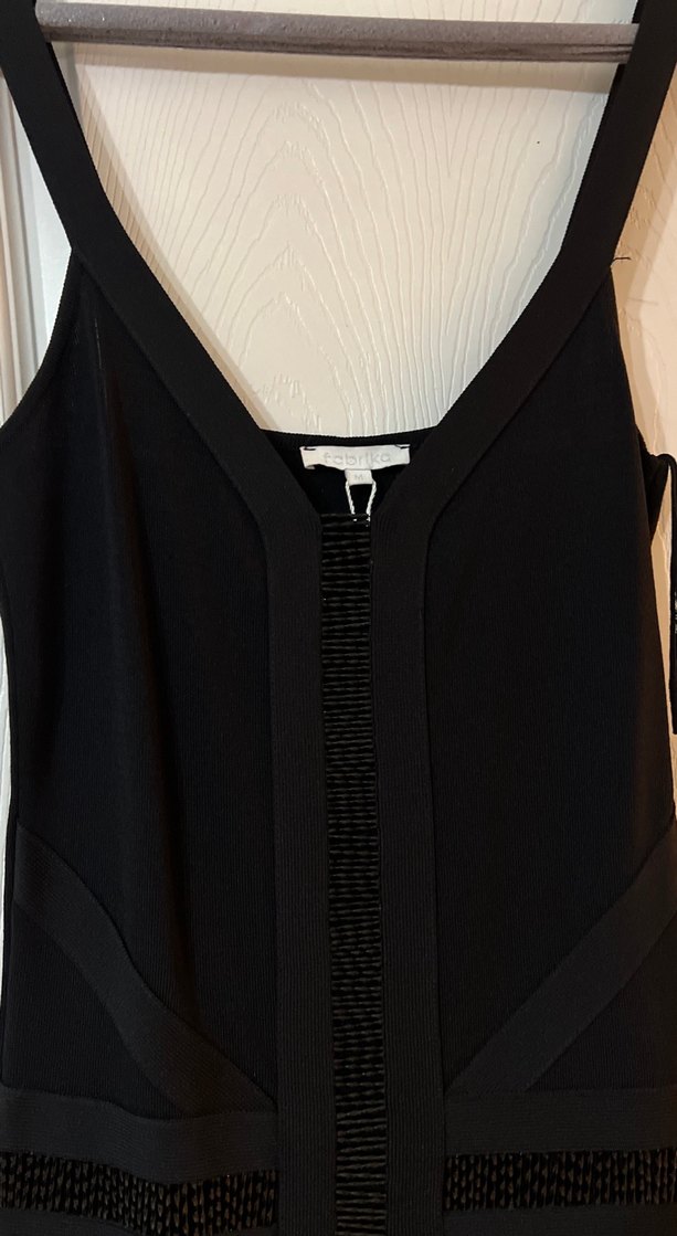 Siyah V Yaka Kolsuz Uzun Triko Elbise - Görsel 2