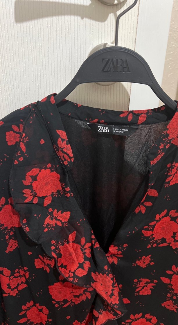 Uzun Kollu Kırmızı Siyah Fırfırlı şifon Elbise - Görsel 2