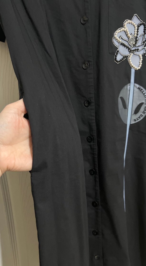 Uzun Siyah Düğmeli Gömlek elbise - Görsel 5