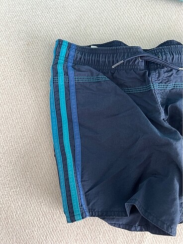 Adidas Deniz şortu