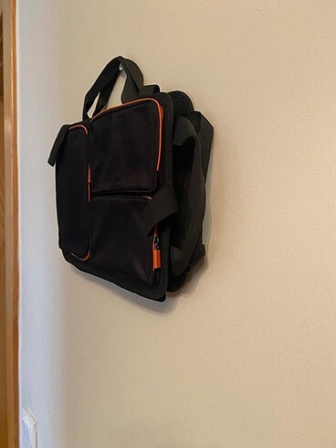 Laptop çantası