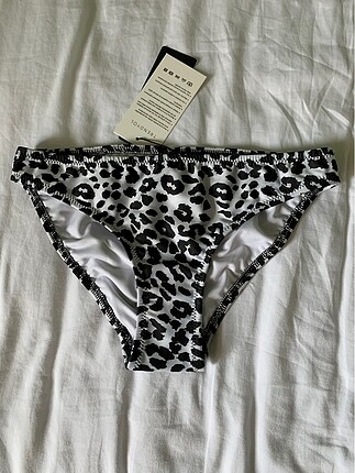 desenli bikini altı