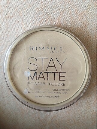 Rimmel london pudra