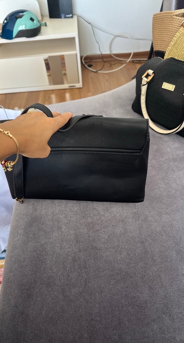 Zincir Detaylı Siyah Deri Kadın Çanta - Görsel 4