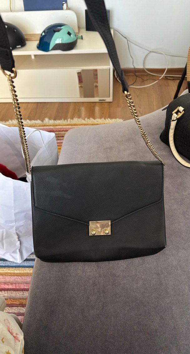 Zincir Detaylı Siyah Deri Kadın Çanta - Görsel 2