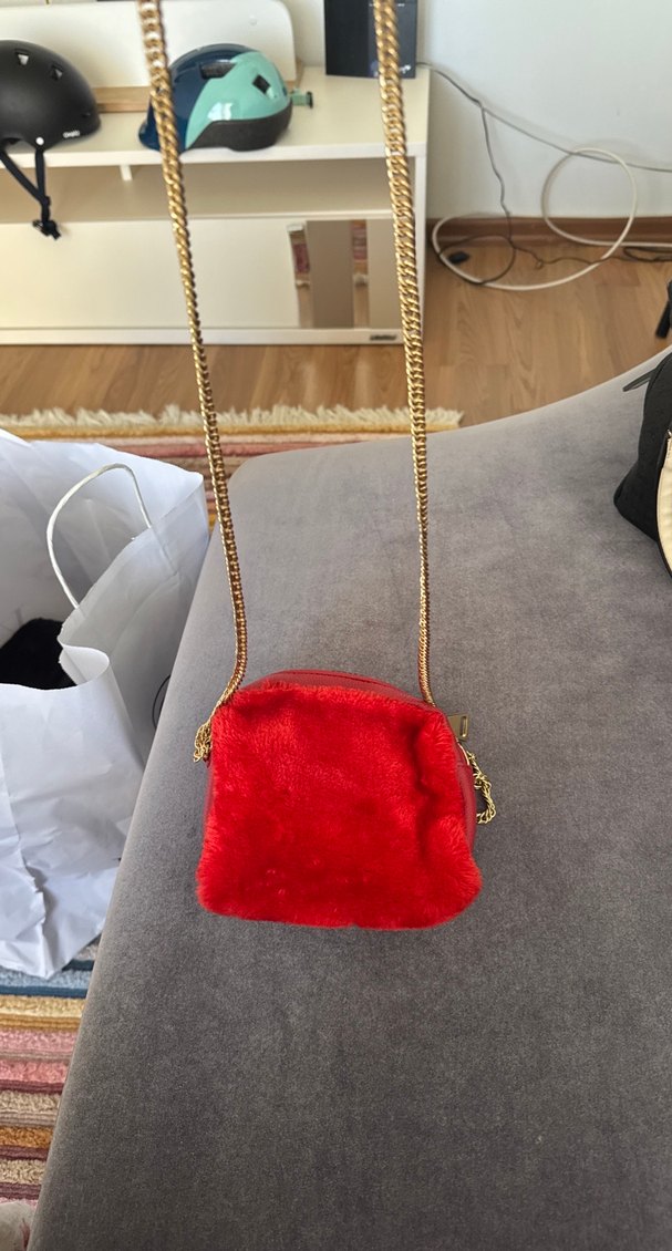 Kırmızı Süet ve Kürklü Kadın Çanta - Görsel 4