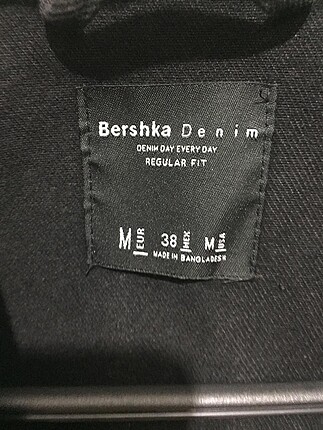 Bershka Rock baskılı bershka kot yelek
