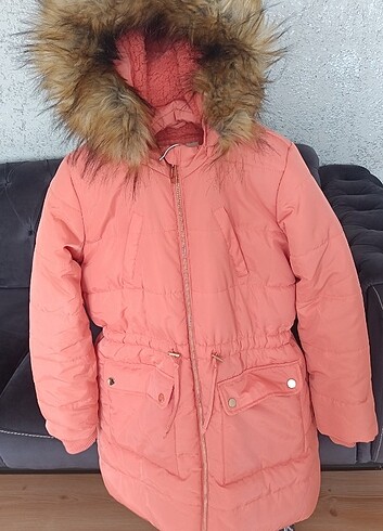LC Waikiki 9 10 kız çocuk montu