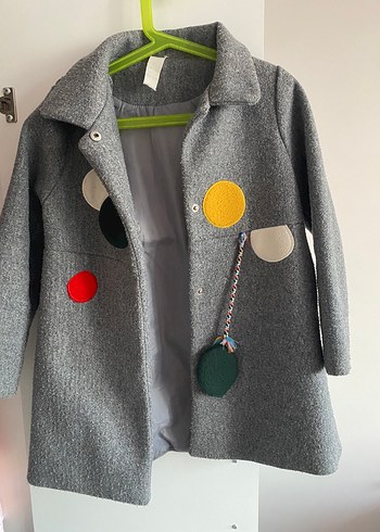 Gri Yün Düğmeli Kız Kabanı - Görsel 5