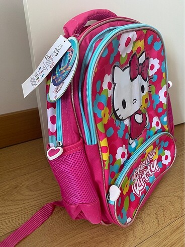 Beden Hello Kitty okul çanta