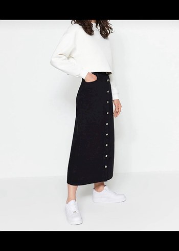 Düğmeli Siyah Midi Denim Etek - Görsel 2