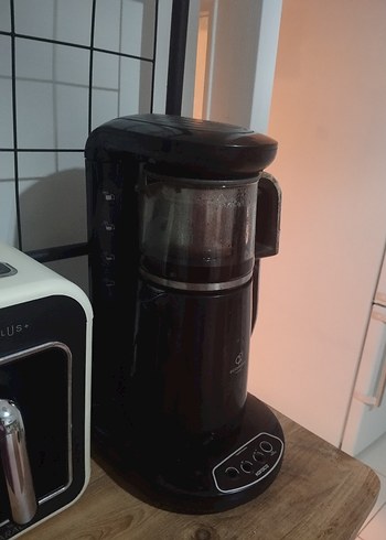 karaca robatea konuşan çaycı ARIZALI ÇALIŞMIYOR - Görsel 3