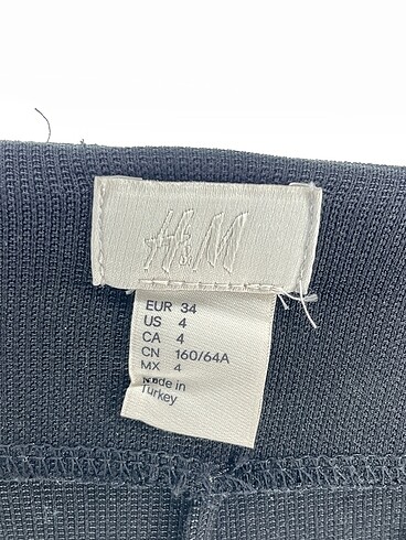 34 Beden siyah Renk H&M Tayt / Spor taytı %70 İndirimli.