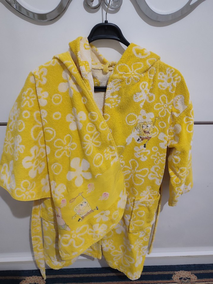 Sarı Çiçek Desenli Kız Çocuk Bornoz - Görsel 2