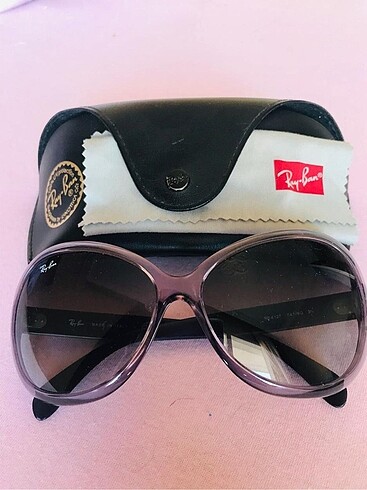 Rayban güneş gözlüğü