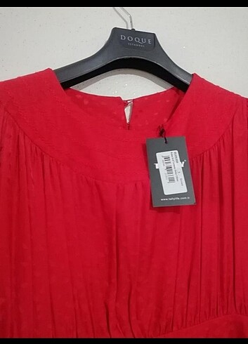 s Beden kırmızı Renk Midi elbise